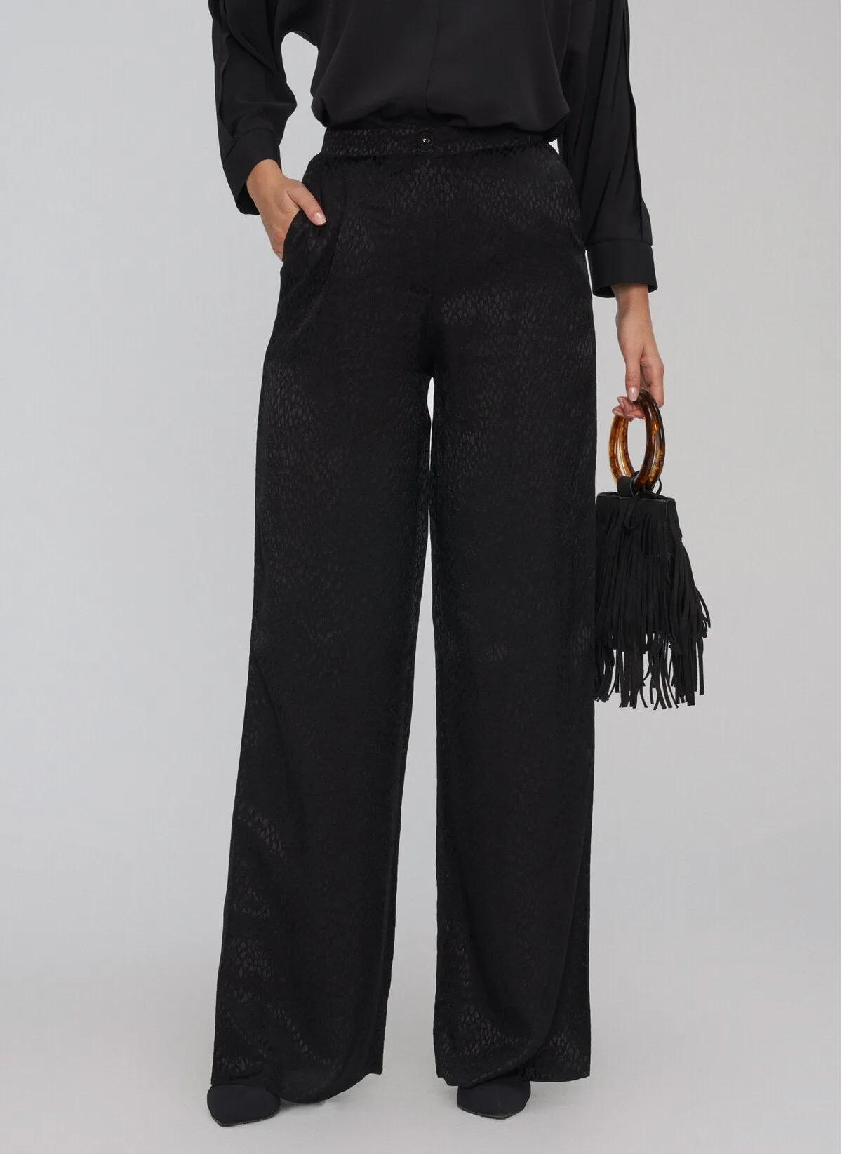 13773 Black Wide Leg Patterned Pants