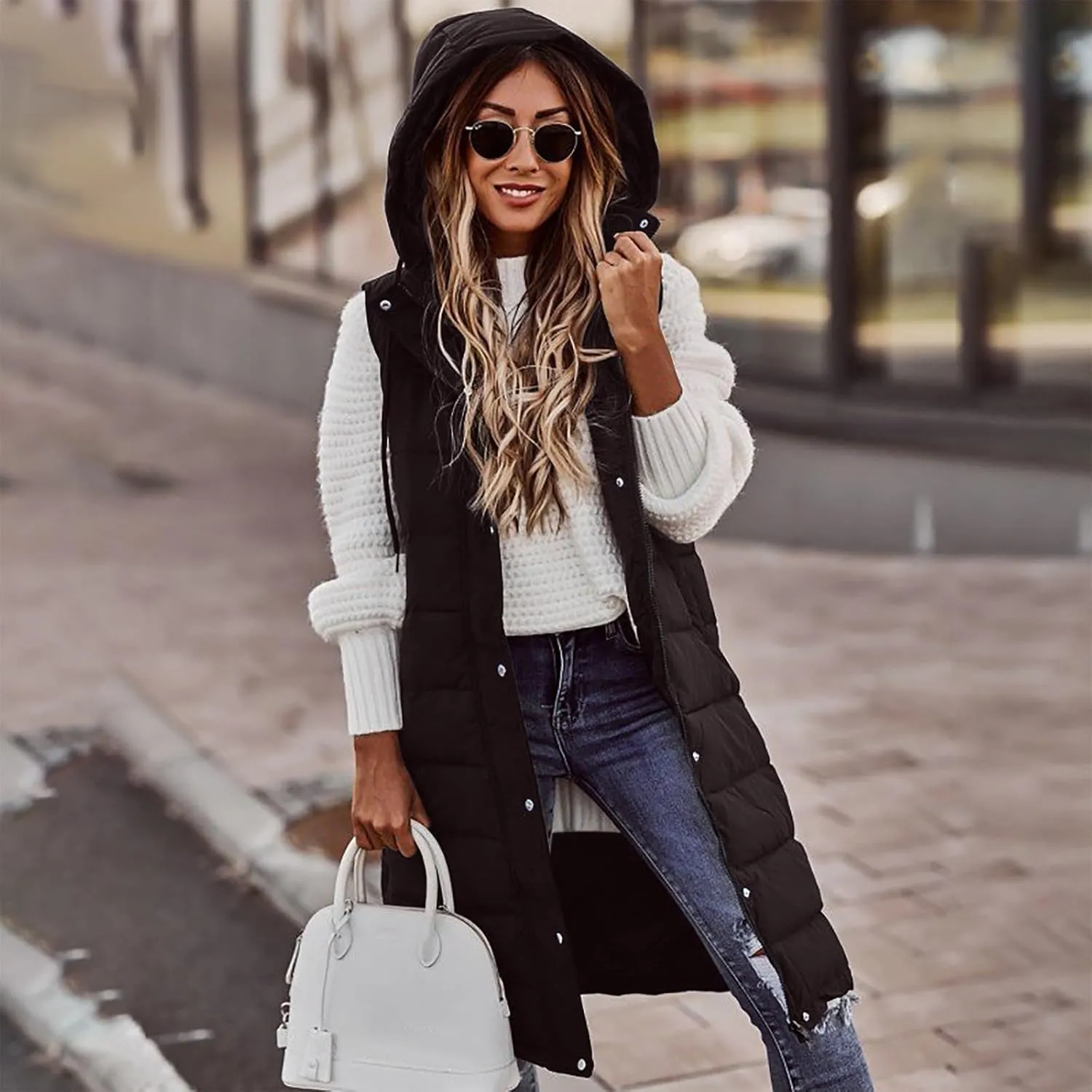 Women Long Puffer Vest Oversized Sleeveless Quilted Vest Zipper Hooded Puffy Jacket Plus Size Down Vest Outerwear